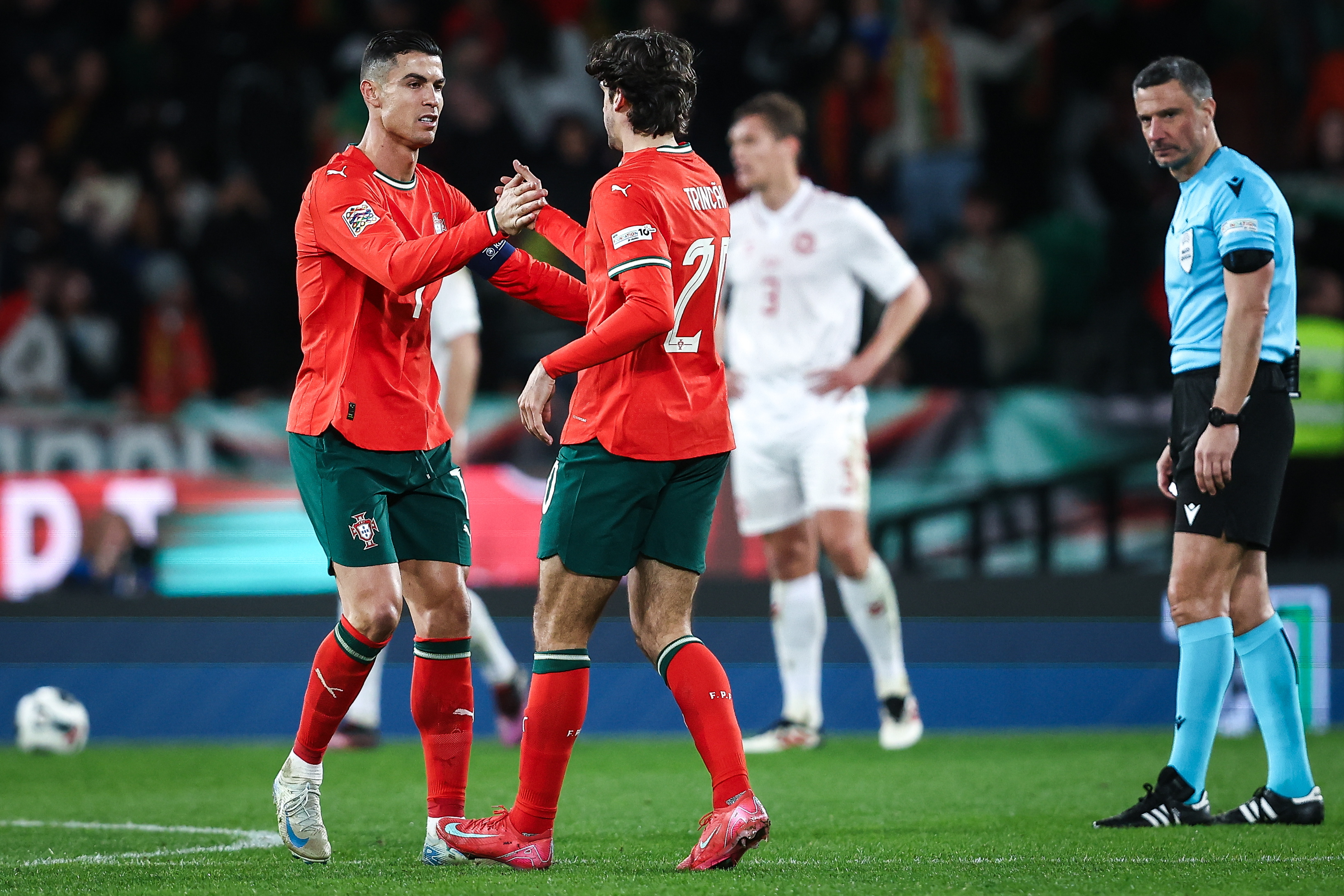 od体育亚洲官网-关于葡萄牙里斯本鹰队挥汗取胜，晋级下一轮的信息