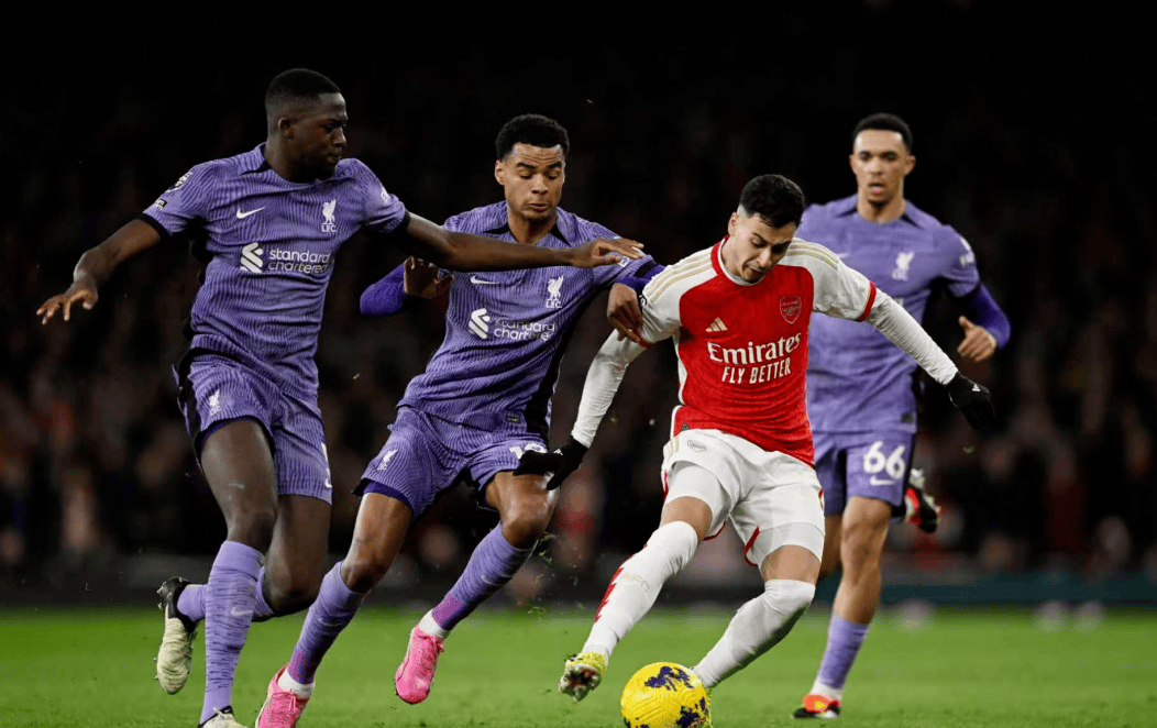 od体育下载-包含富勒姆客场失利，离胜利仅一步之遥的词条